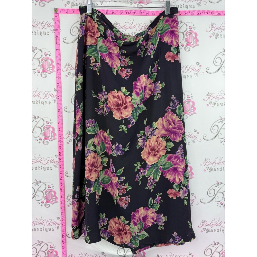 Skirt vintage Floral Midi Skirt in Black with Pink and Green Blooms